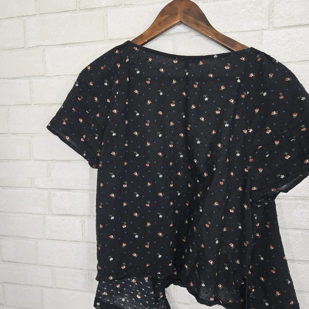 Madewell floral wrap around tie top - Picture 14 of 14